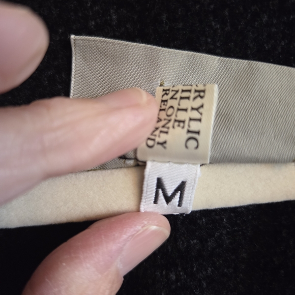 Weave Of The Irish Black Button-Up Vest - Picture 4 of 4